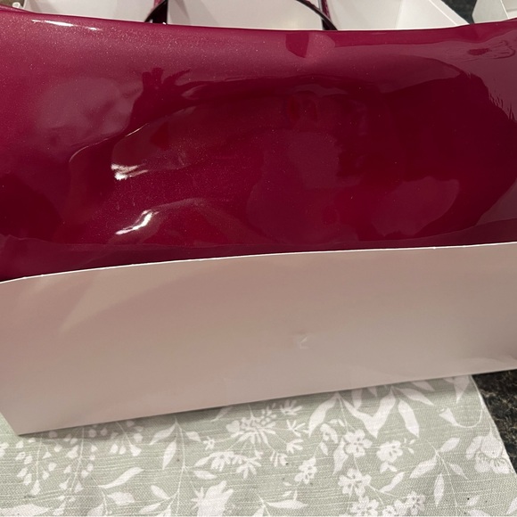 COPY - NWT Coach Peyton Op Art Embossed Patent Double Zip Carryall 24607 Passio… - Picture 6 of 9